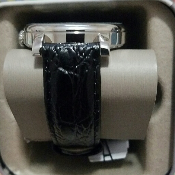 Fossil men's big face watch - Picture 3 of 3